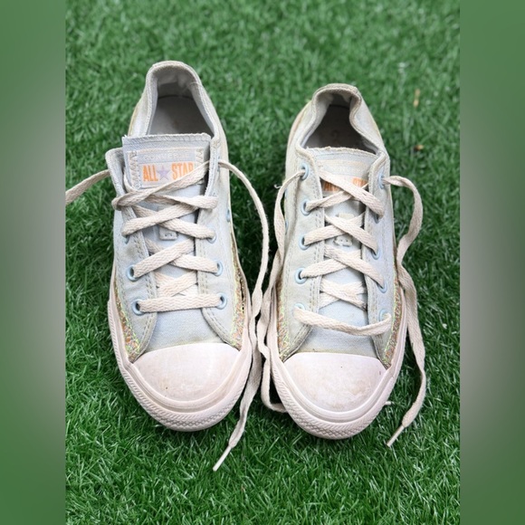 Converse All Star Kids Sneakers - Size‎ 2 - Picture 1 of 10